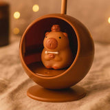 Luminária Decorativa Led Capivara Na Toca Recarregável Com 2 Níveis De Iluminação