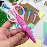 Tesoura Escolar de Picotar 13cm SkyPaper