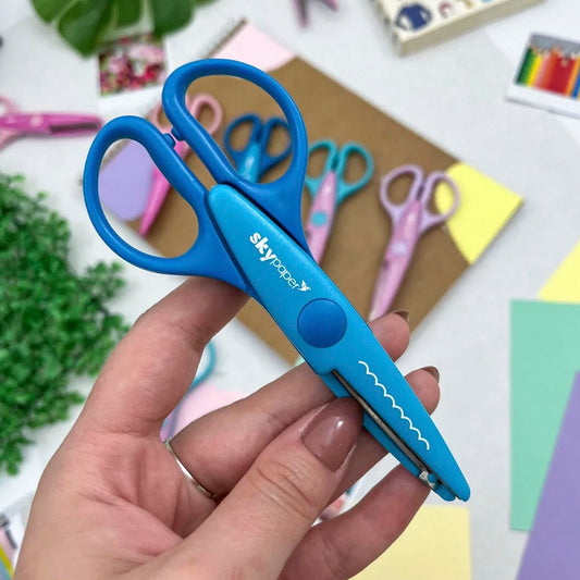 Tesoura Escolar de Picotar 13cm SkyPaper