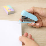 Mini Grampeador 26/6 + 400 Grampos